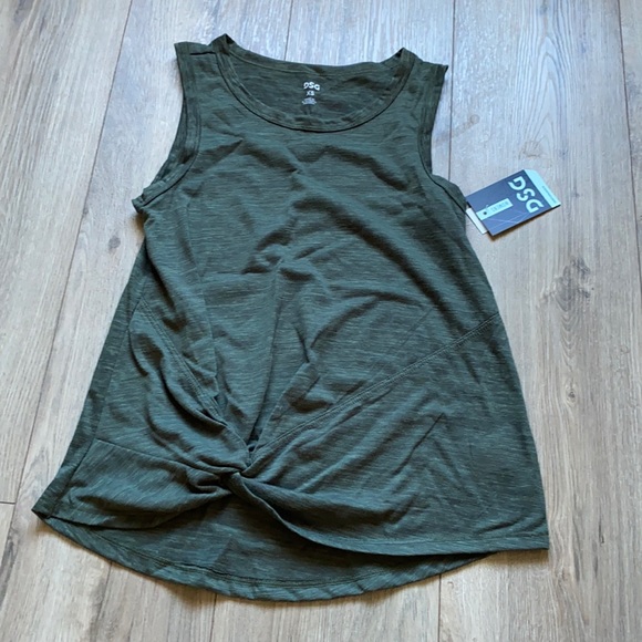 DSG twist knot tank top - Picture 1 of 5